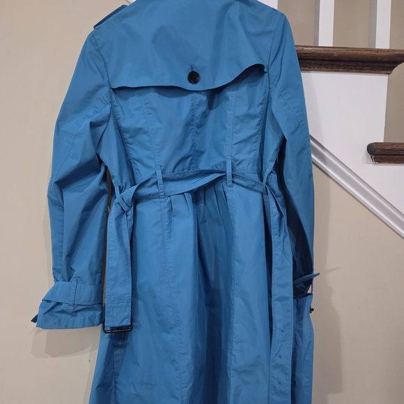 Burberry Vibrant Blue Trench Coat - Picture 9 of 12